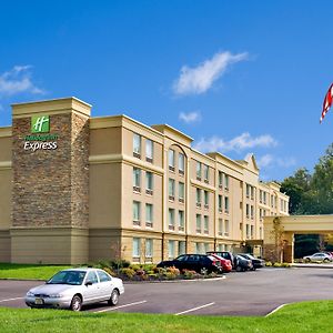 Holiday Inn Express & Suites West Long Branch - Eatontown, An Ihg Hotel